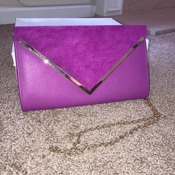 Aldo Clutch Pink with Gold Detachable Chain Strap - Picture 2 of 7